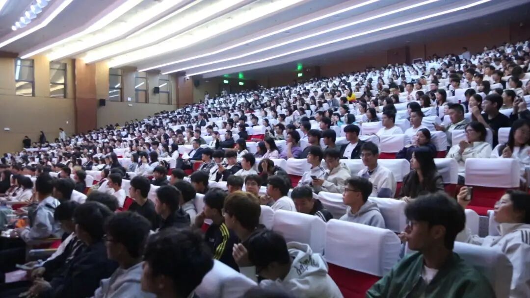 7C6BAC0B445BBCF09053C8B69960CAD6.jpg